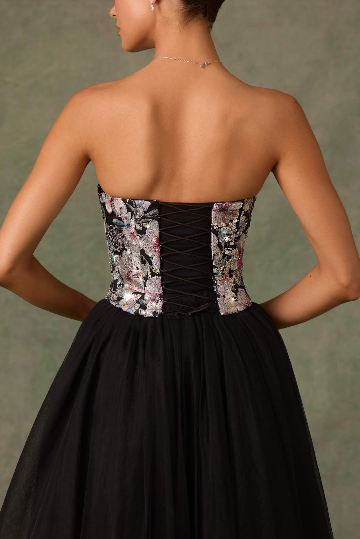 Shop Formal Dress - Elia sixth image