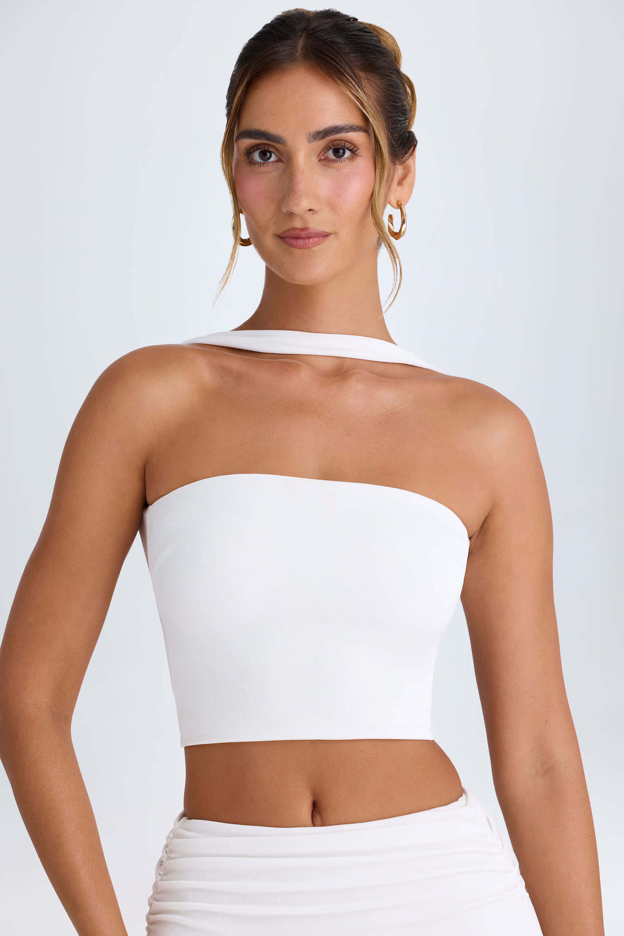 10335-White_Khai_2